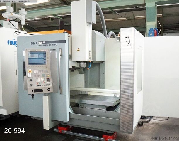 Bearbeitungszentrum - Vertikal DMG DECKEL- MAHO DMC 835V + 4.Achse
