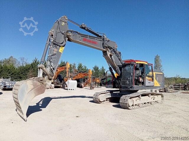 Kettenbagger Volvo EC250EL