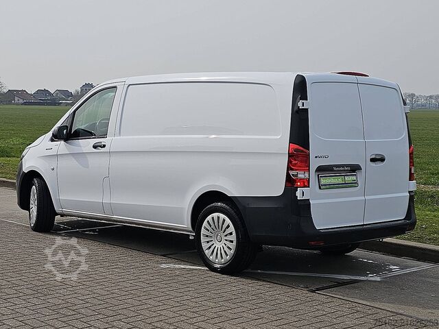 High-roof van MERCEDES-BENZ EVITO 112 66KWH 286KM WLTP