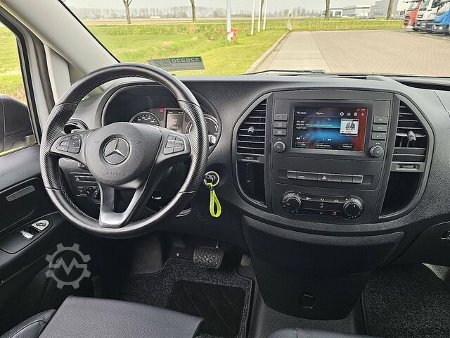 High-roof van MERCEDES-BENZ EVITO 112 66KWH 286KM WLTP