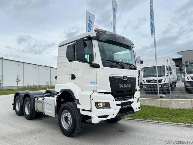 Truck chassis MAN TGS 33.510 BB 6x4 CH/RS 3,30 m/59 to./NA/AHK/Neu