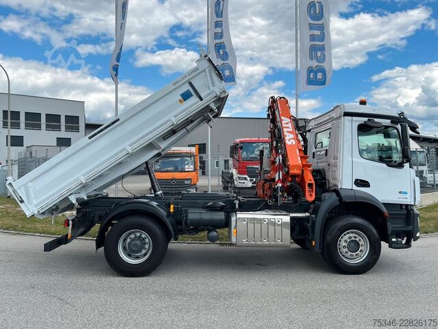 Dreiseitenkipper LKW MERCEDES-BENZ Arocs 2135 Kipper/Kran Atlas AK 135/Funk/107 tkm
