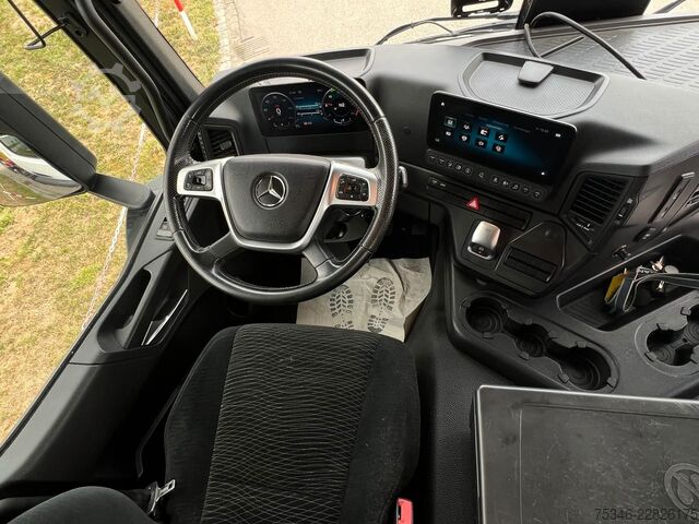 Dreiseitenkipper LKW MERCEDES-BENZ Arocs 2135 Kipper/Kran Atlas AK 135/Funk/107 tkm