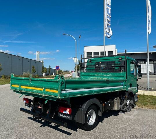 Tipper truck MAN TGL8.220Meiller/3-Sitze/NL4,2To/2xAHK/72 tkm/Top