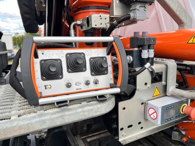 Truck mounted crane MERCEDES-BENZ Arocs 2135 Kipper/Kran Atlas AK 135/Funk/107 tkm