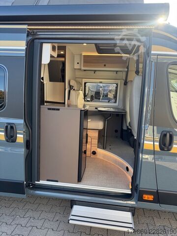 Kastenwagen Wohnmobil / Campervan BÜRSTNER B66 C 640 Aufstelldach / Dieselheizung