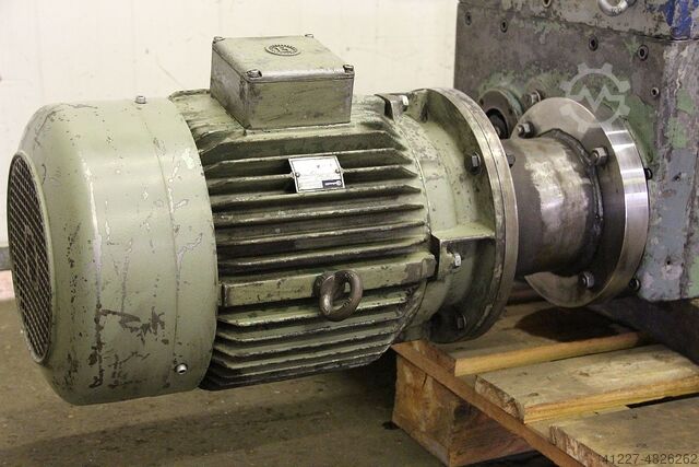 Universal milling head Waldrich SK50