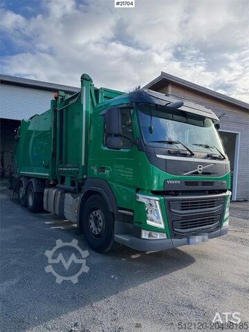 Abfallsammelfahrzeug Volvo FM410 2-Chamber Refuse Truck.