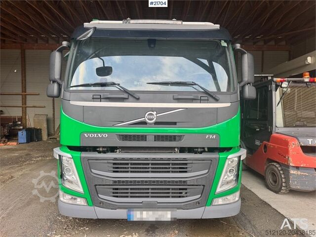 Abfallsammelfahrzeug Volvo FM410 2-Chamber Refuse Truck.