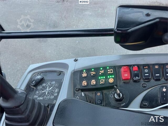 Radlader CAT 918M wheel loader w/ grading bucket, flap wing buc