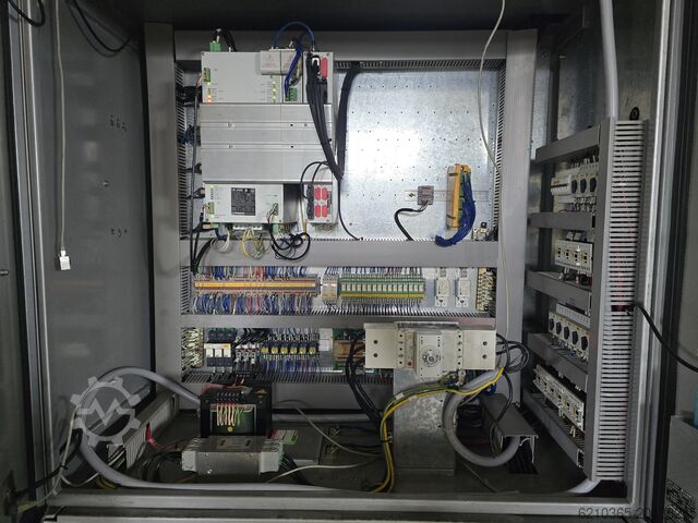 Vertikales Bearbeitungszentrum PINNACLE LV126