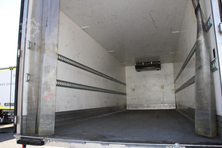 Kühlkoffer-LKW Daf LF 250 E6 Carrier Supra Strom Tür + LBW Kamera