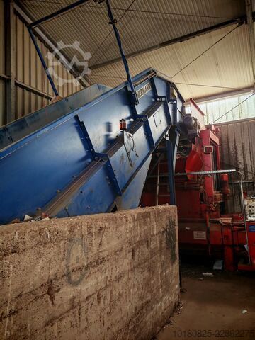 Bale press with conveyor belt Avermann AVOS BP 1411-60