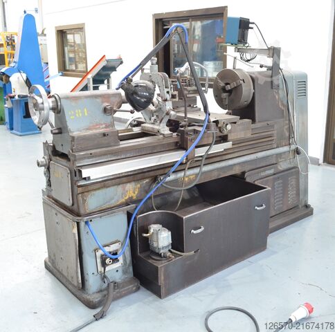 Leit-/Zugspindeldrehmaschine Amutio HB 575
