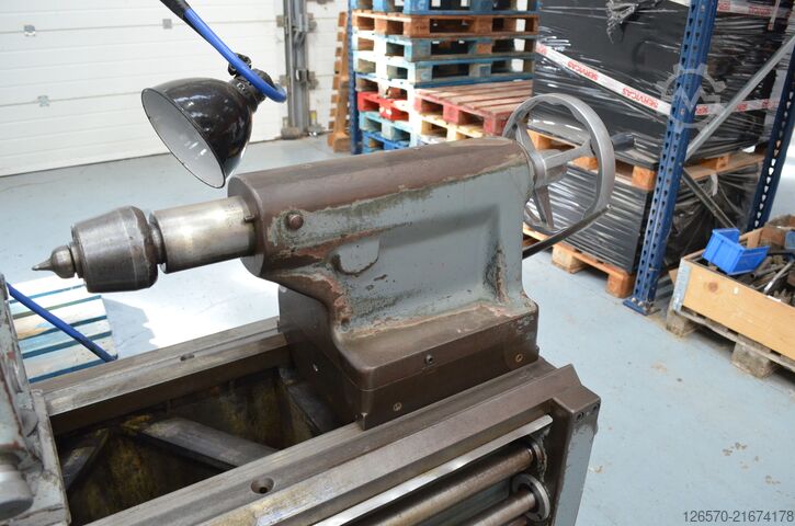 Leit-/Zugspindeldrehmaschine Amutio HB 575
