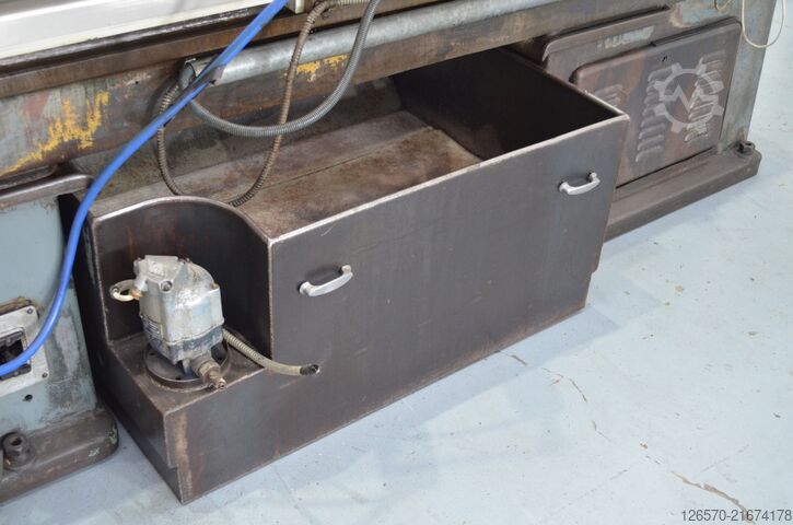 Leit-/Zugspindeldrehmaschine Amutio HB 575