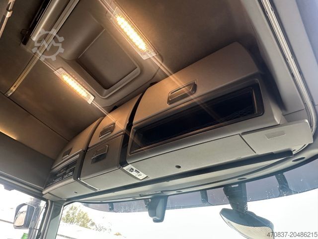 Volumen SZM RENAULT T 460 / VEB / Hub Sattelplatte / Euro 6