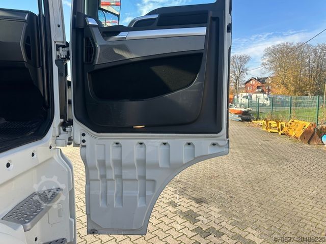 Standard SZM MAN TGX 18.440 XLX / Retarder / Hydraulik