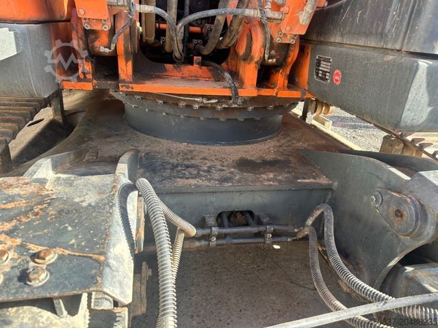 Kettenbagger DOOSAN DX 180LC-3 / Planierschild