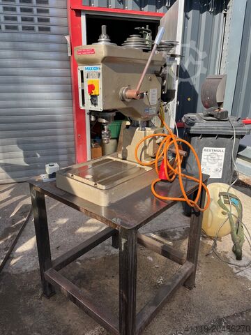 Tischbohrmaschine Maxion BT25