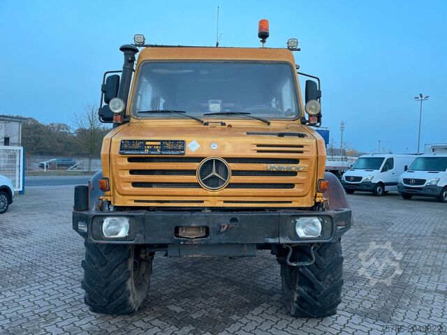Truck mounted crane MERCEDES-BENZ U 5000 Doka Pritsche/ PK 10.502 A/ AC/ AHK/ EU 3