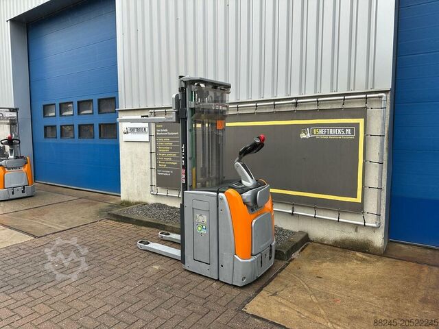 Electric triplex stacker Still EXV SF 14 year 2018 STILL EXV SF 14