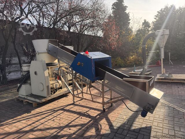 Recycling line EREMA KAG 800/63