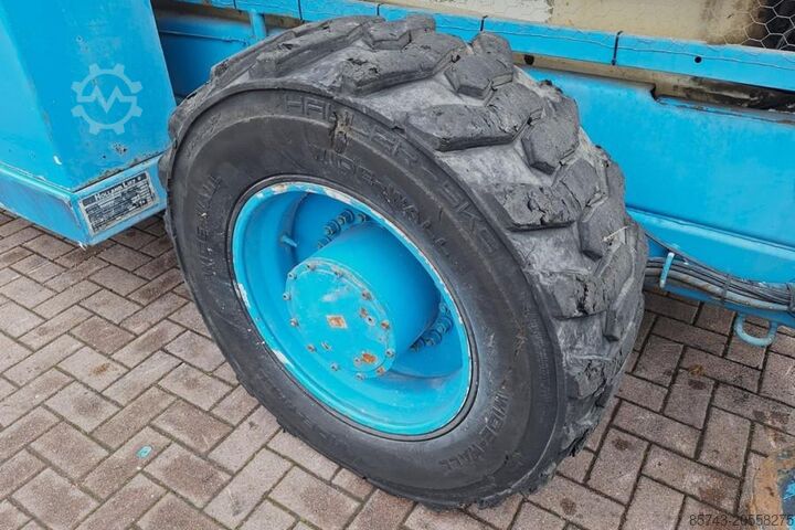 Scissor lift Holland Lift Megastar G-300DL30/S Diesel, 4x4x4 Drive, 33.5m Wo