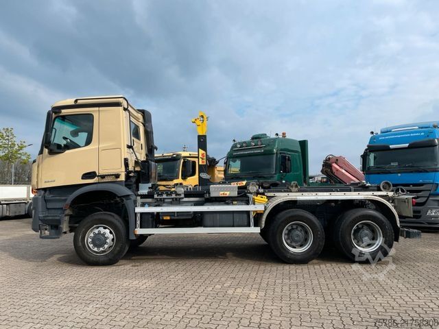 Roll-off tipper truck MERCEDES-BENZ Arocs 3345 6x6 BB/ Hyva 26-51-S/ Kran Hydr.