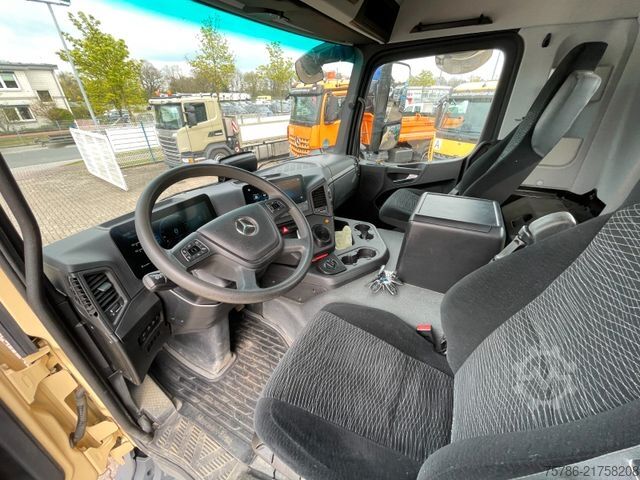 Roll-off tipper truck MERCEDES-BENZ Arocs 3345 6x6 BB/ Hyva 26-51-S/ Kran Hydr.