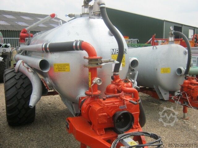 Slurry injector  nr. 2969 Sproeiwagen