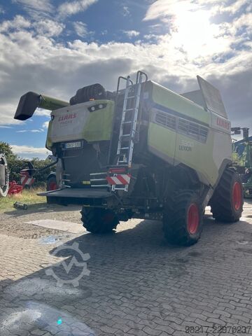 CLAAS Lexion 5300 CLAAS Lexion 5300