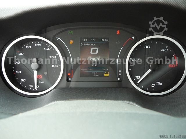 Wrecker IVECO Daily 35S18 Autotransporter Klimaaut. Premium