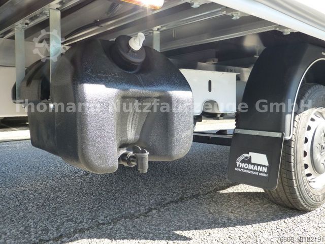 Transporter mit Pritsche & Plane RENAULT Pritsche Plane mit Schlafkabine hinten