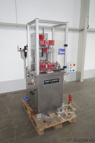 1 head champagne corker Bertolaso 