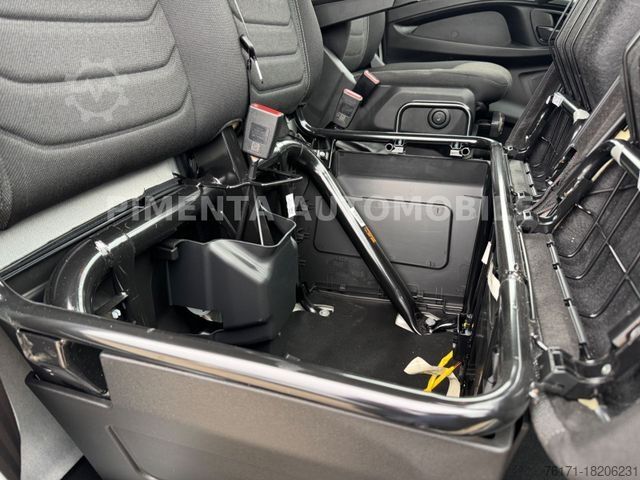 Three-way tipper van IVECO Daily 50C18H 3SKIPPER TEMPOM LED DIFF AHK KLIMA