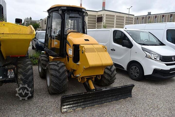 Trench cutter Vermeer RTX 550