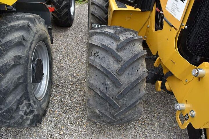 Trench cutter Vermeer RTX 550