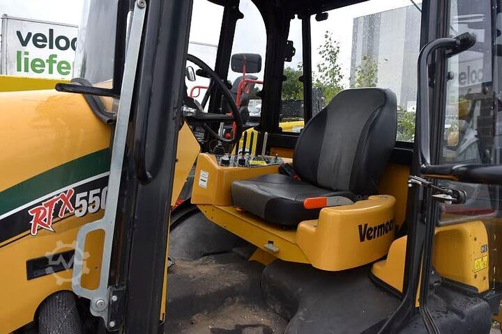 Trench cutter Vermeer RTX 550