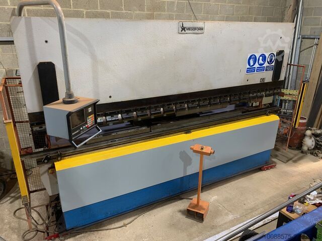 Hydraulic press Megoform PB 40-135