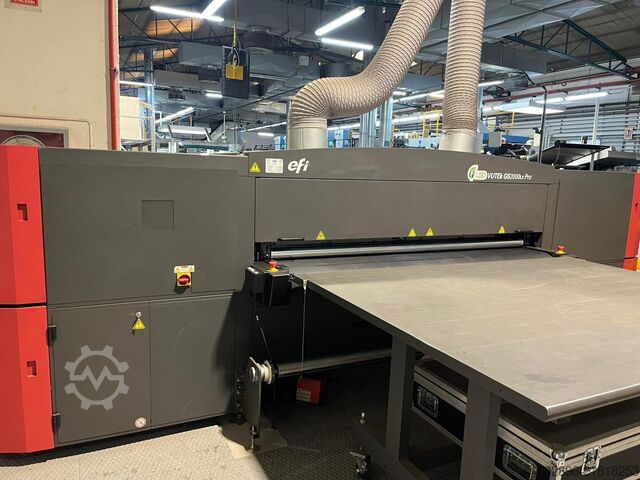 Hybriddrucker 2 m mit Weiß EFI Vutek GS2000Lx Pro Ultradrp