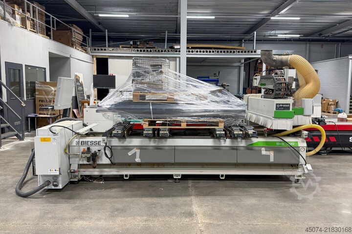 Machining center Biesse Skill 300