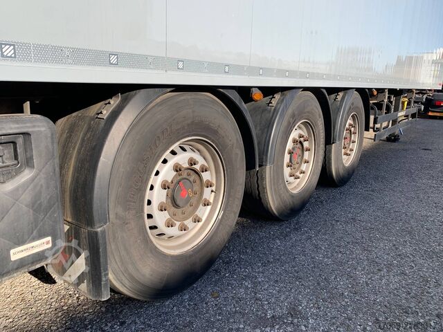 Walking floor semitrailer SCHWARZMÜLLER STAHLBODEN / STEEL-FLOOR  (4X)