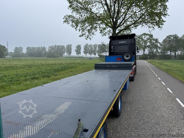 Fruehauf ONCZ 23-216 Semi Low Loader – hydraulic ramp – winch – 2 axles – MOT until 2/2027 – Very ne FRUEHAUF ONCZ 23-216 Semi Dieplader - hydraulische klep - Lier - 2 Asser  APK 2-2027 Zeer Net.
