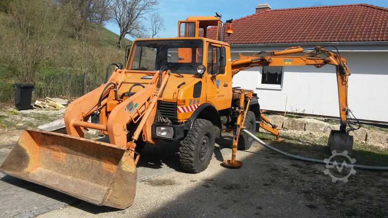 Unimog Klaus excavator front loader Mercedes-Benz Unimog U424/U1000