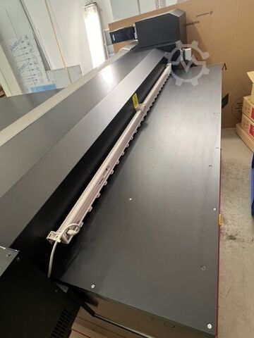 Offset printing machine Roland VersaUV LEC2-640S-F300