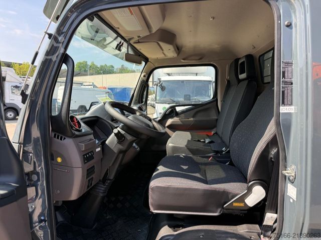 Tipper van FUSO FUSO 4 C 15 e KIPPER 3-Seiten*3-Sitzer*NEU