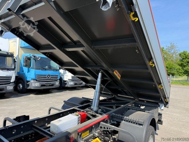 Tipper van FUSO FUSO 4 C 15 e KIPPER 3-Seiten*3-Sitzer*NEU