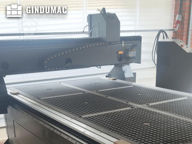 Gantry-Fräsmaschine BARCENAS CNC SW1325V