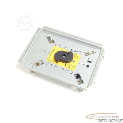 Component Siemens 6FC5247-0AF08-4AA0 Festplatte mit Tragblech und Dämpfer - neuwertig! -